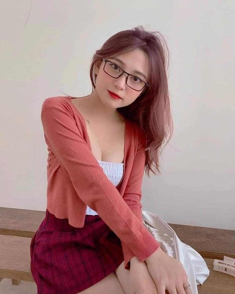 Gai Xinh The Gioi Khoảnh Khắc Ngọt Ngào Và Đáng Yêu Làm Rung Động Trái Tim