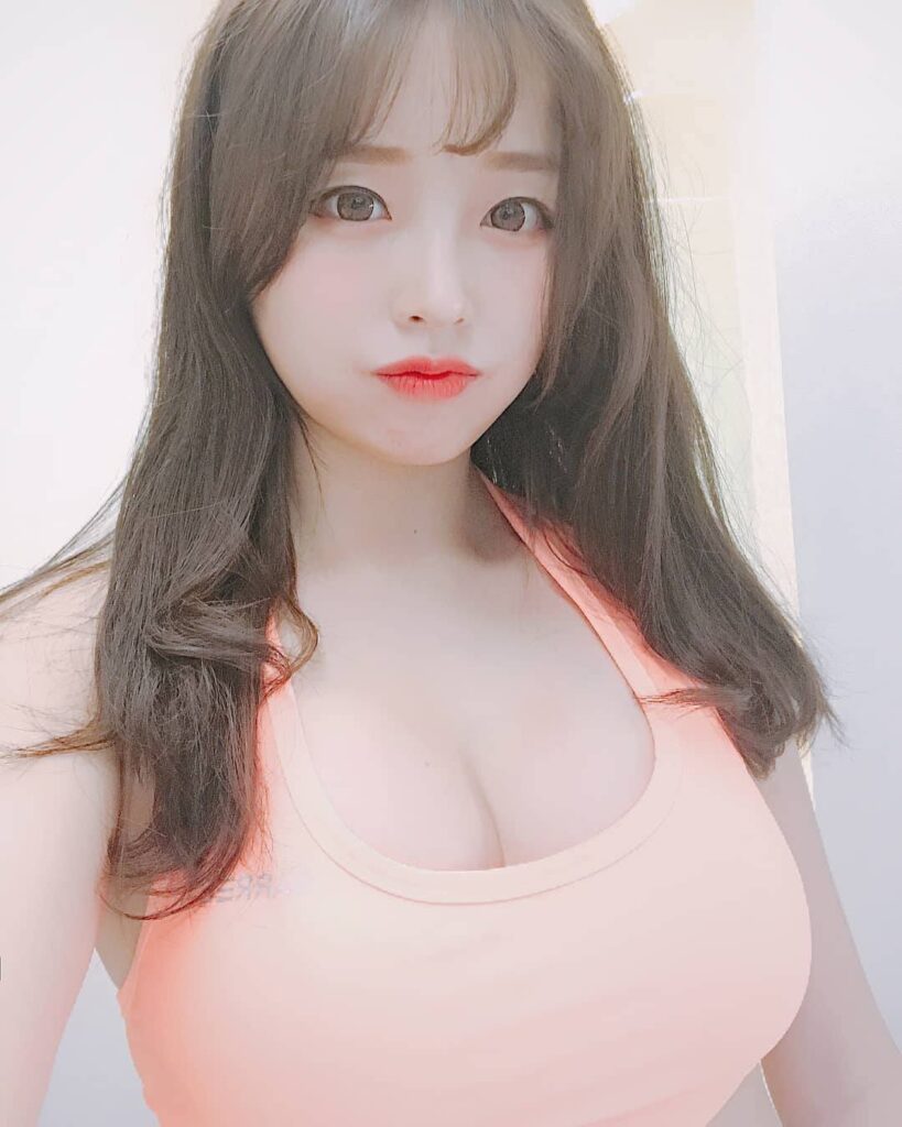 Khám Phá Vẻ Đẹp Trẻ Trung Cô Gái Xinh Đẹp Cởi Truồng Đang Làm Mưa Làm Gió Cộng Đồng Mạng